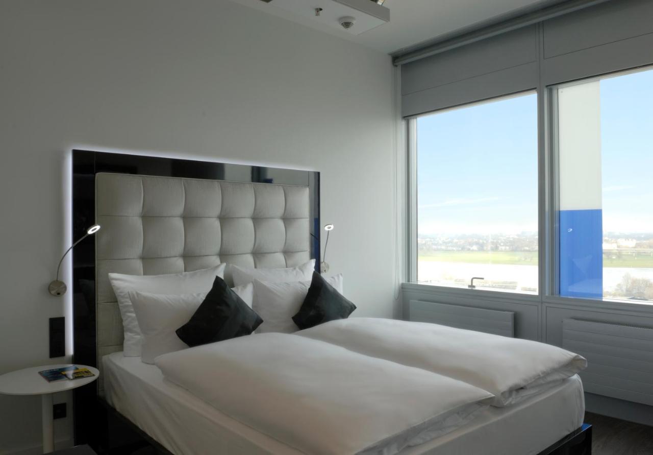 INNSiDE by Meliá Düsseldorf Hafen Exterior foto